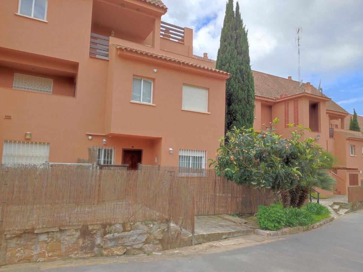 Con Piscina Apartment
