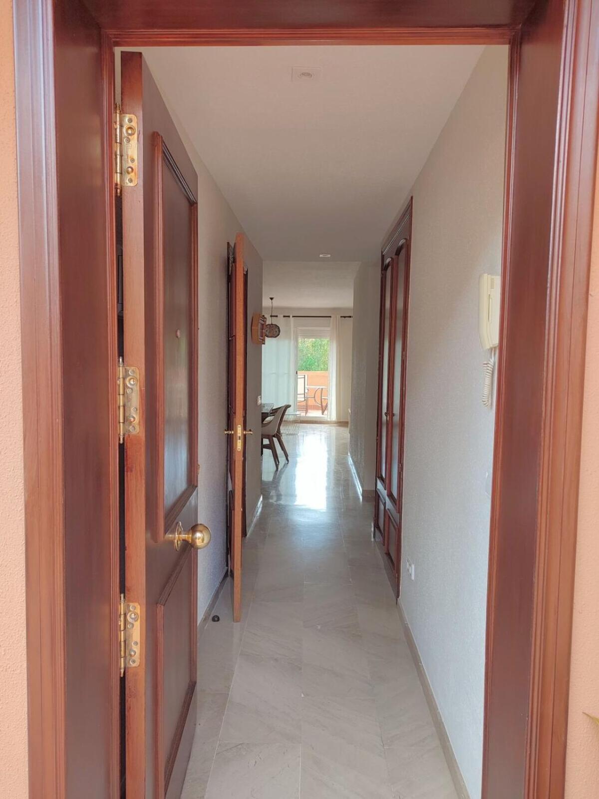 Apartment Con Piscina